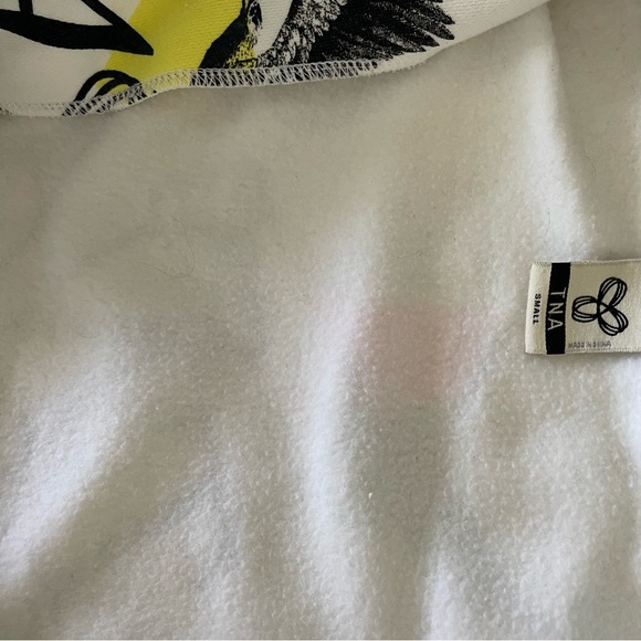 Aritzia TNA fleece hoodie in size small - Picture 6 of 8